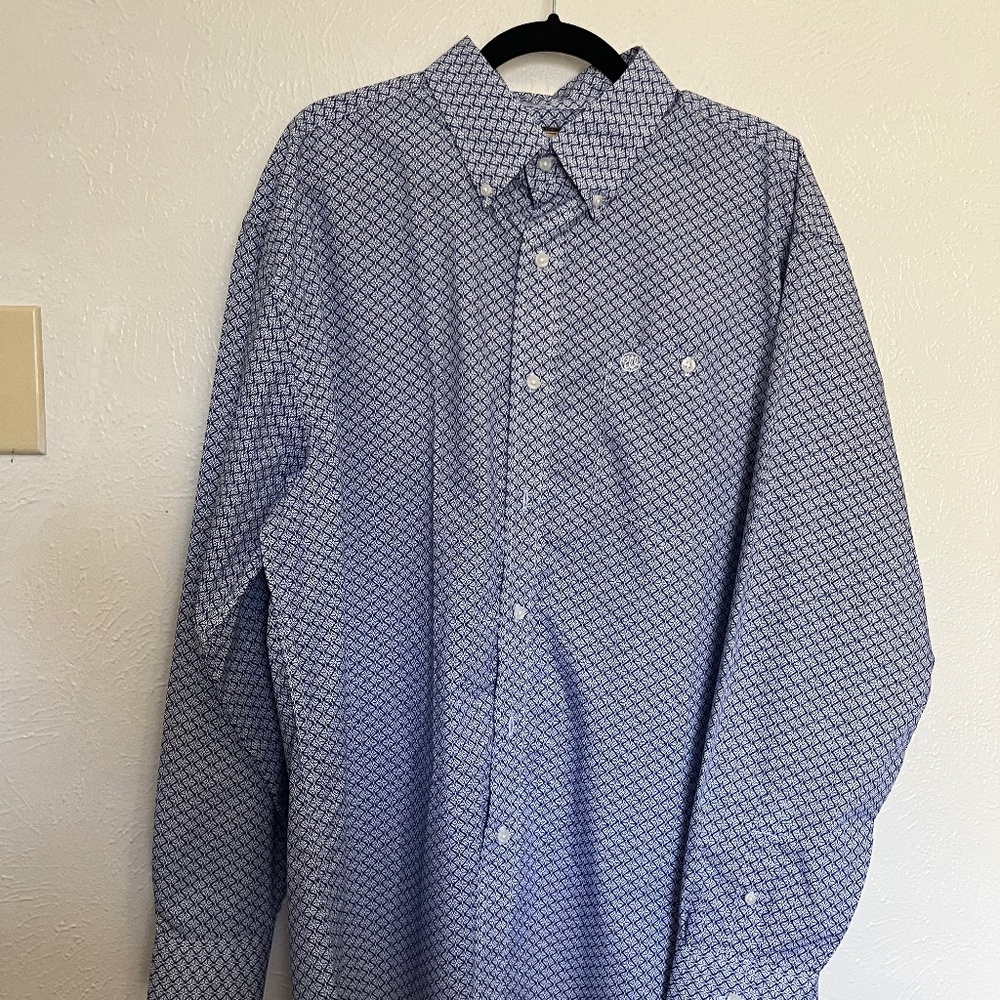 Wrangler button down shirt